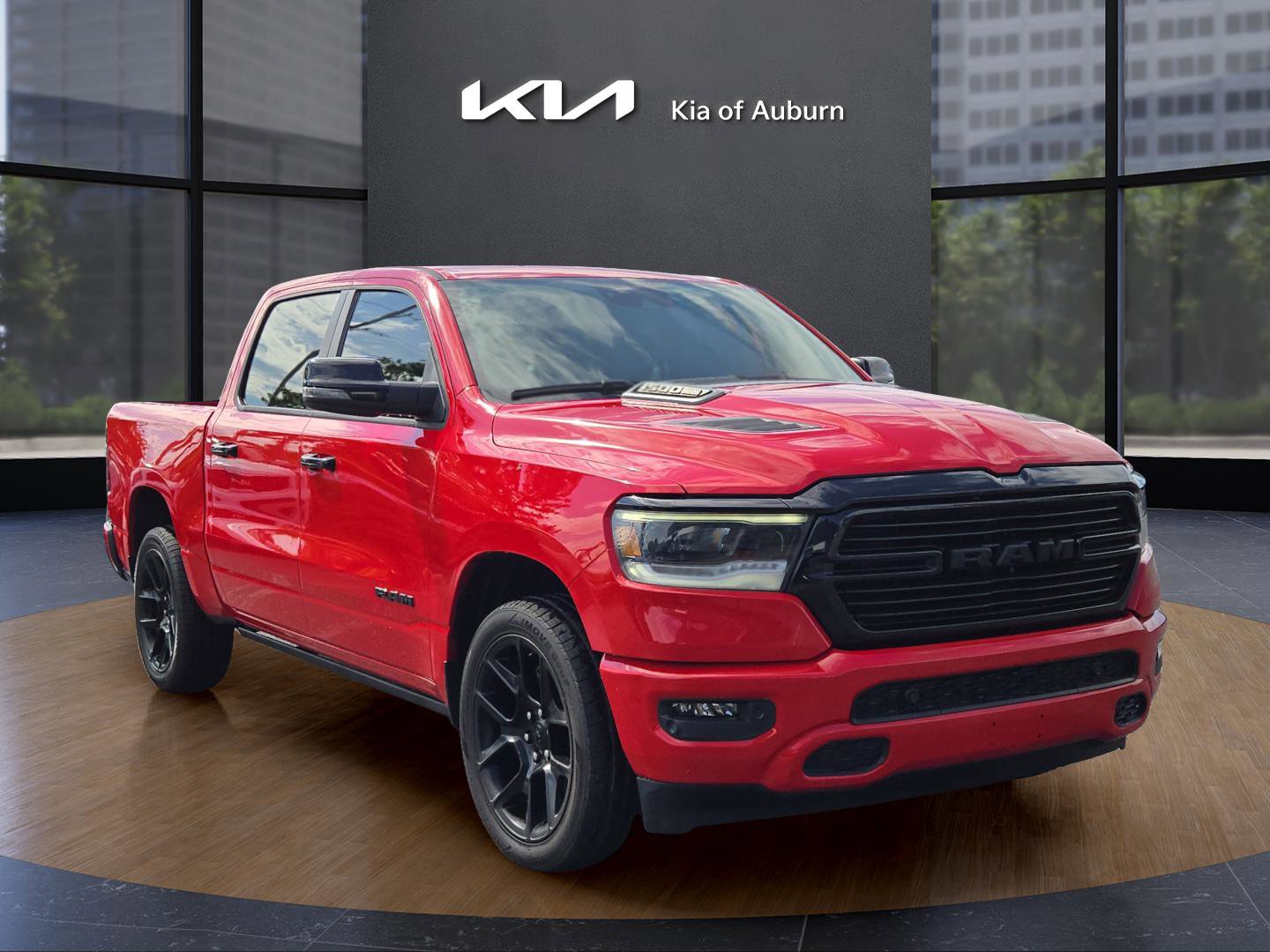 2023 Ram 1500 Laramie photo 3
