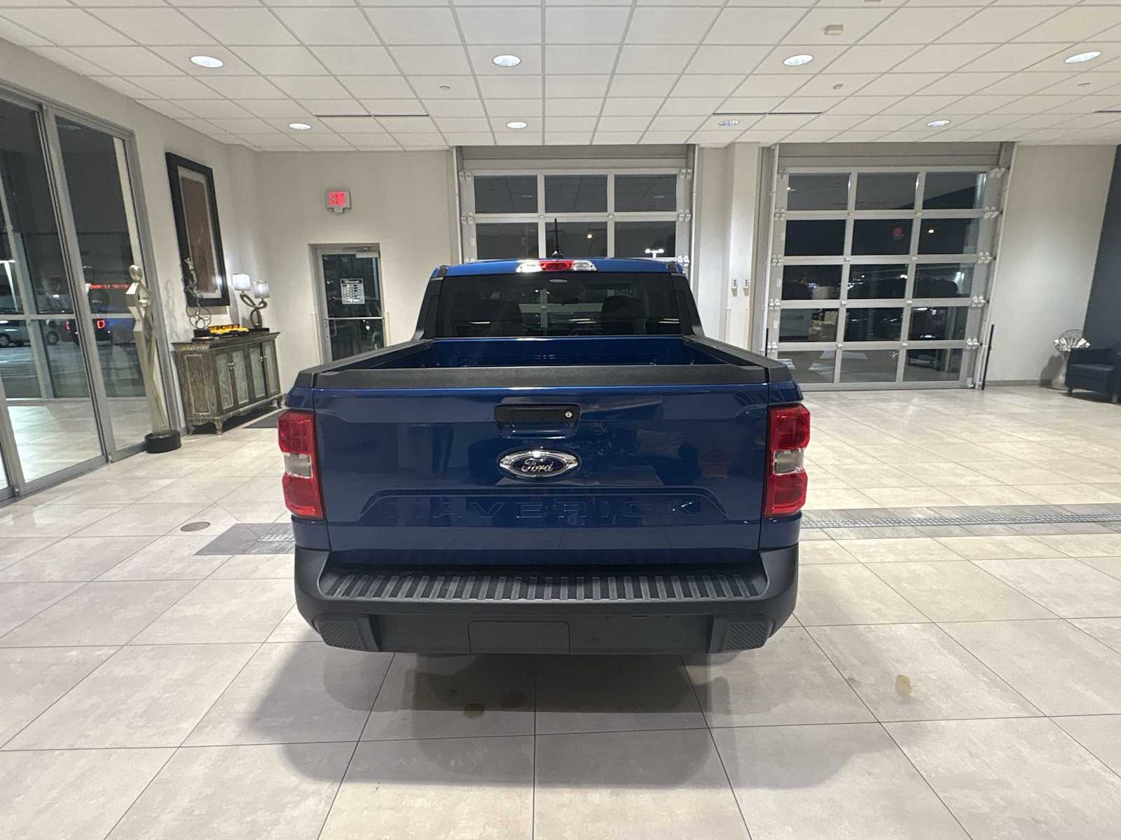 2023 Ford Maverick XL photo 3