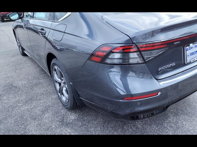 2025 Honda Accord Hybrid EX-L photo 6