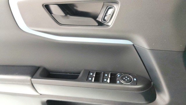 Used 2022 Cactus Grey Ford Badlands image 22