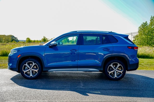 2025 Volkswagen Tiguan SE photo 26