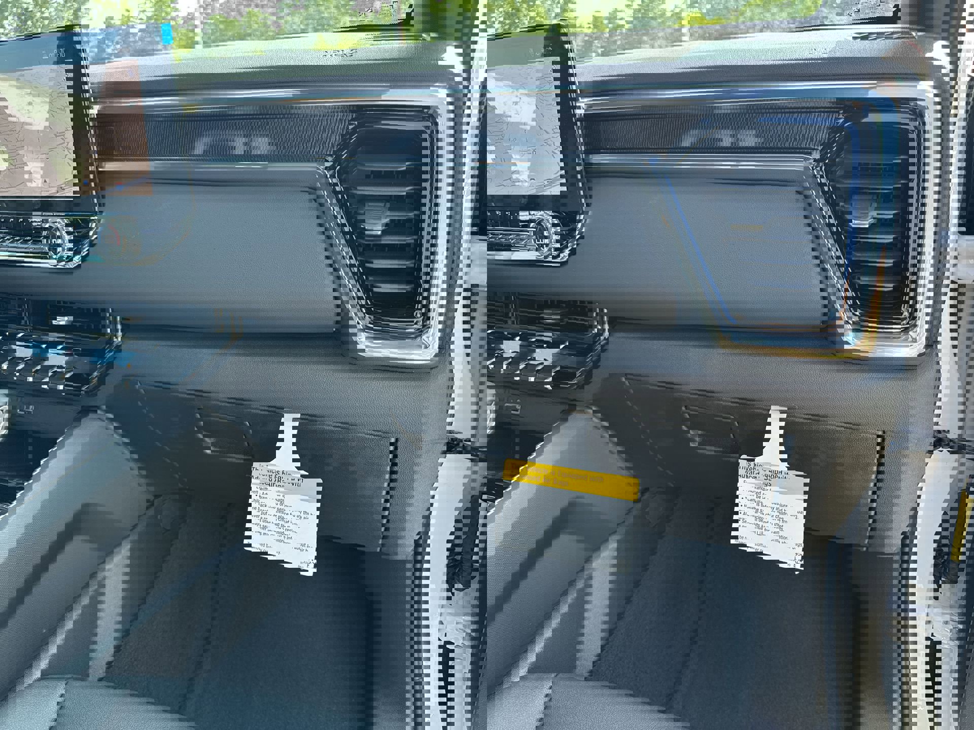 2025 Gmc Canyon Elevation photo 28