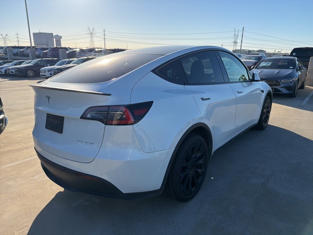 Used 2021 Tesla Model Y Long Range with VIN 5YJYGDEE3MF077074 for sale in Plano, TX