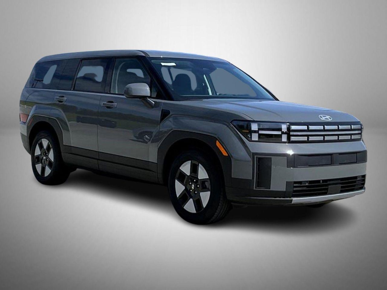 2026 Hyundai Santa Fe SE photo 3