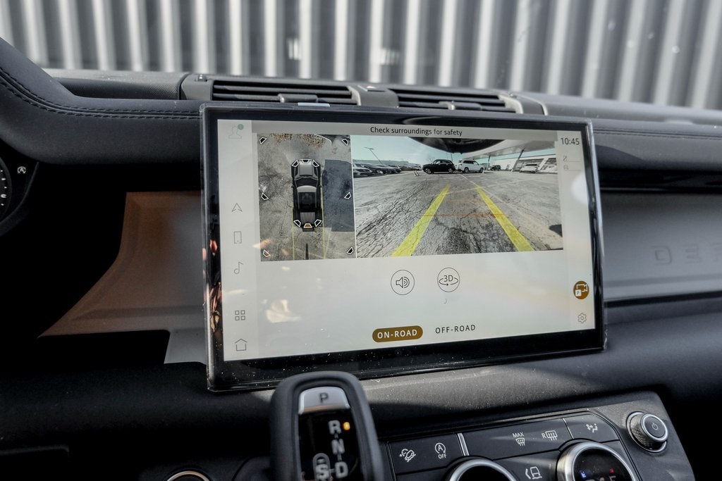 2025 Land Rover Defender 110 S photo 12