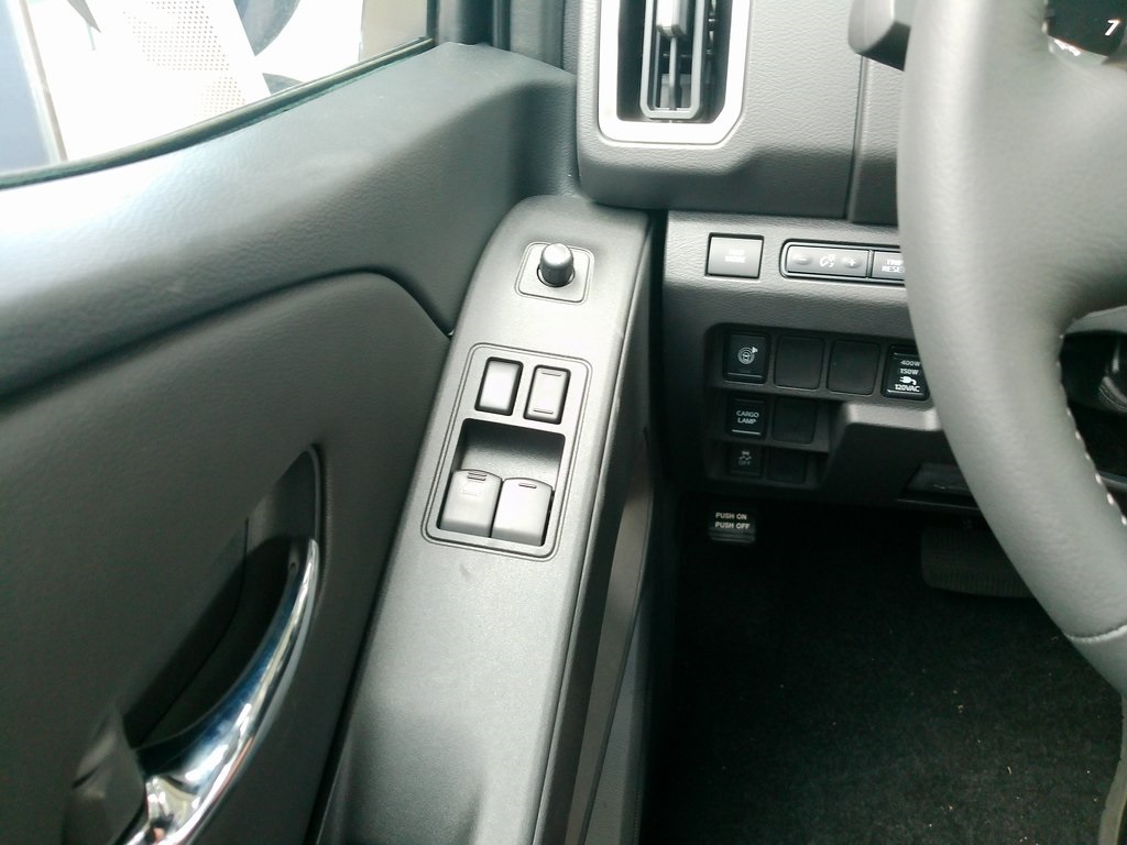 2025 Nissan Frontier King Cab SV photo 33