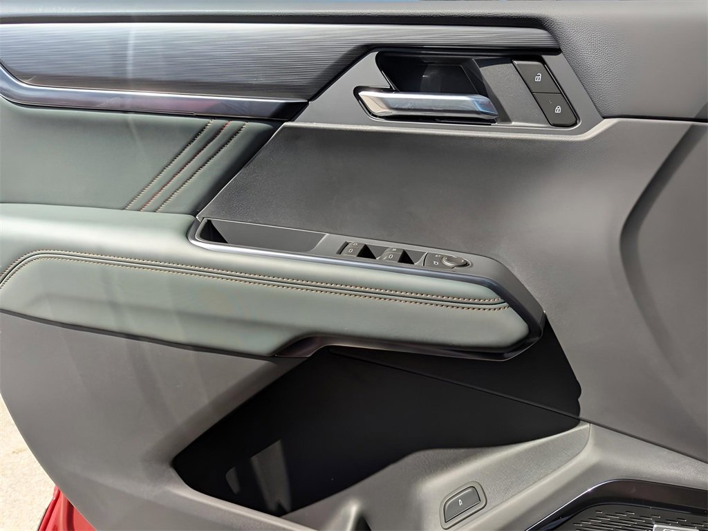 2026 Gmc Acadia AT4 photo 10