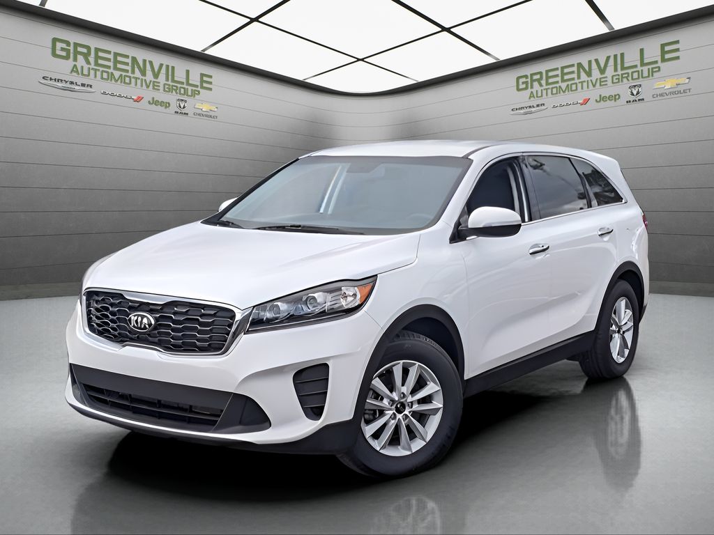 2020 Kia Sorento LX's photo