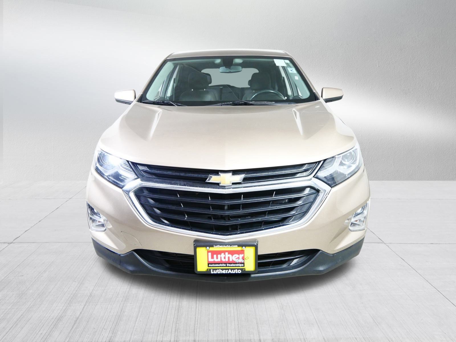Used 2019 Chevrolet Equinox LT with VIN 2GNAXKEV8K6182662 for sale in Brooklyn Center, MN