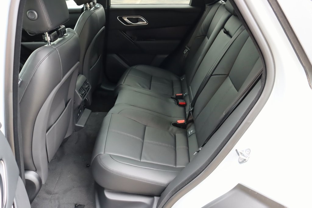 2026 LAND ROVER RANGE ROVER VELAR - Image 30