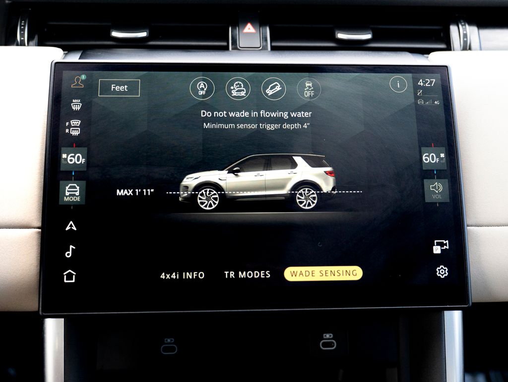 2024 Land Rover Discovery Sport S photo 24