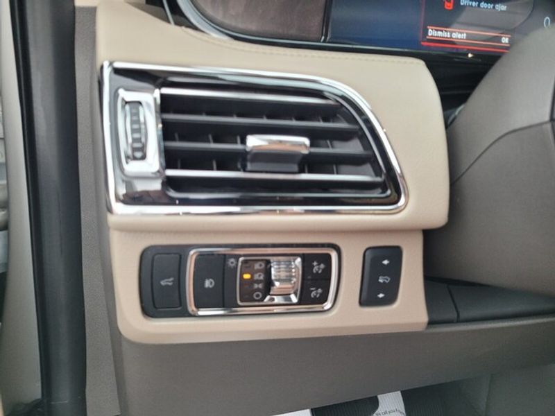 2024 Lincoln Navigator L Reserve photo 26