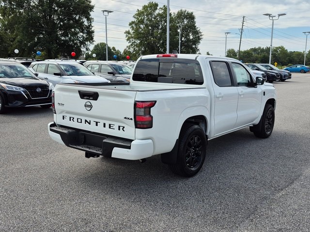 2026 Nissan Frontier SV photo 2