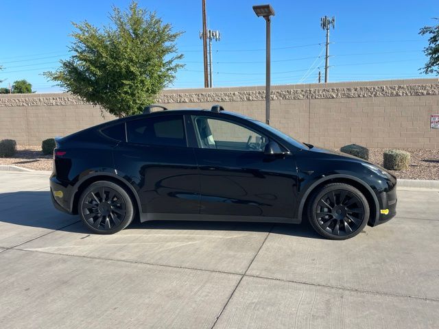 2021 Tesla Model Y Long Range photo 2