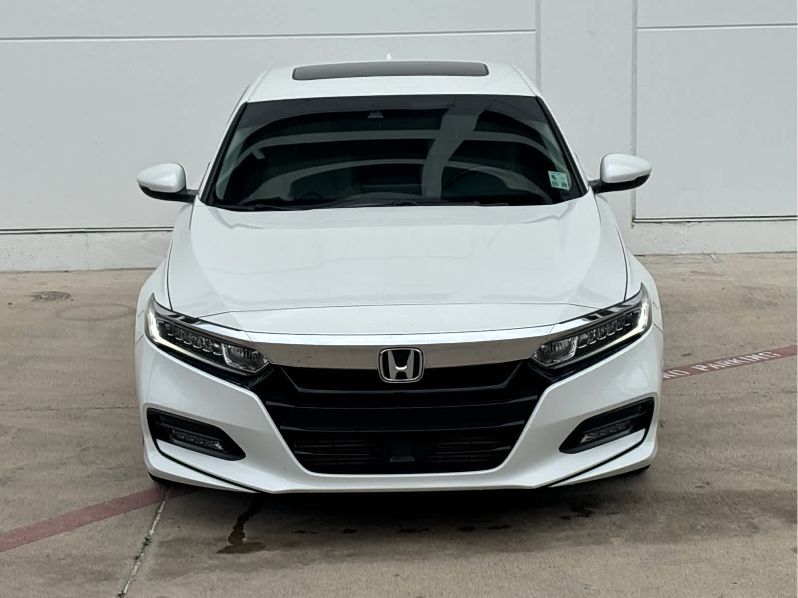 2018 Honda Accord EX-L 1.5T photo 2