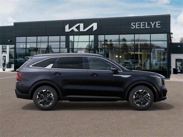 2025 Kia Sorento S photo 6