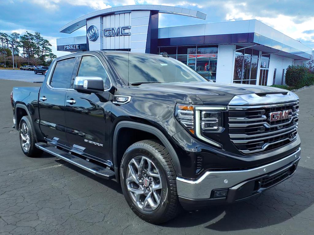 2026 GMC Sierra 1500 SLT's photo