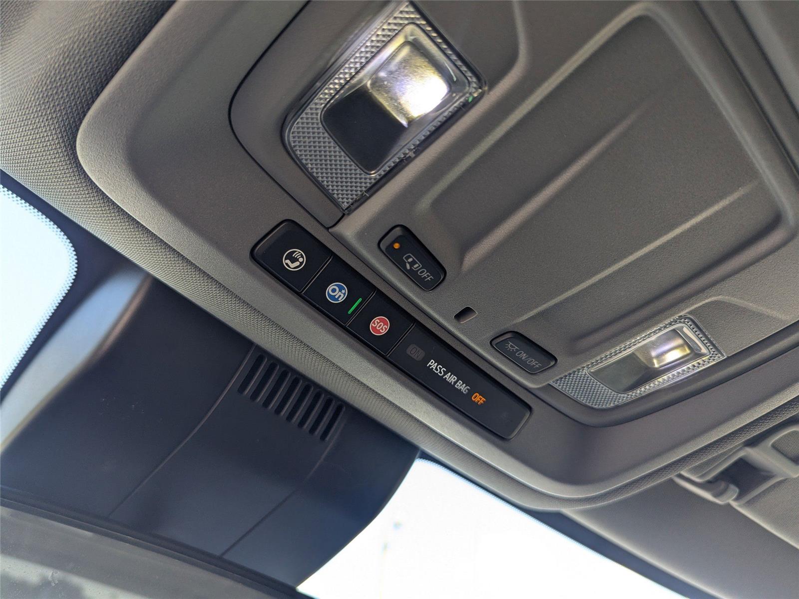 2022 Chevrolet Silverado 1500 Custom photo 24