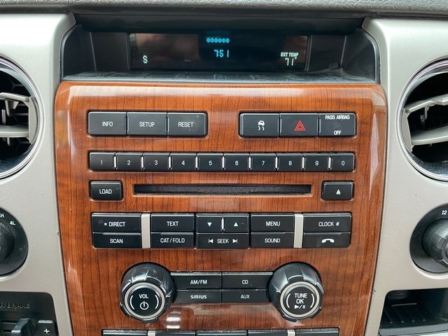 2010 Ford F-150 Lariat photo 8