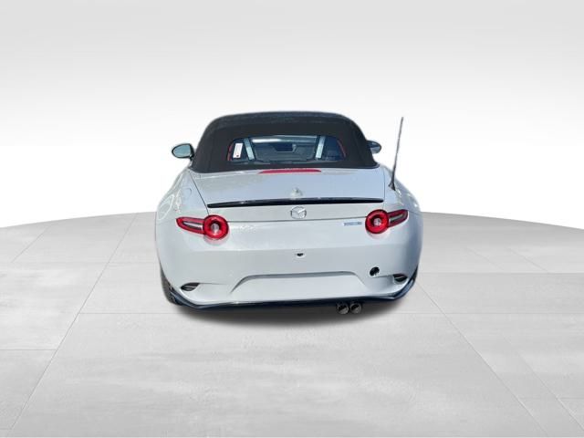 2025 Mazda MX-5 Miata Miata Grand Touring photo 4