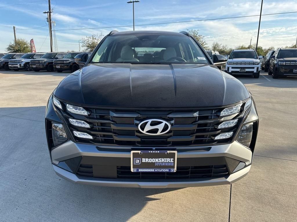 2025 Hyundai Tucson SEL photo 2