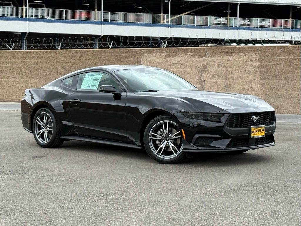 2025 Ford Mustang EcoBoost's photo