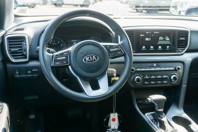 2020 Kia Sportage LX photo 8