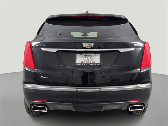 2017 Cadillac XT5 Premium Luxury photo 2