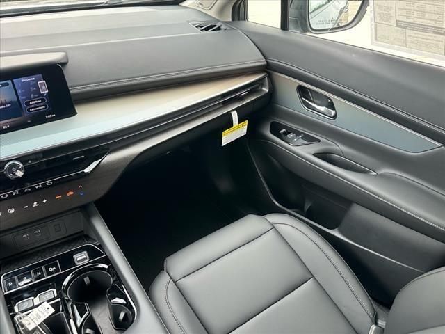 2025 Nissan Murano SL photo 6