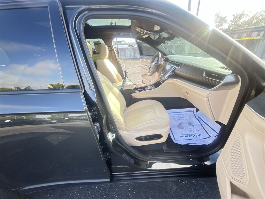 2024 Jeep Grand Cherokee Limited photo 21