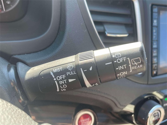 2016 Honda CR-V EX-L photo 23
