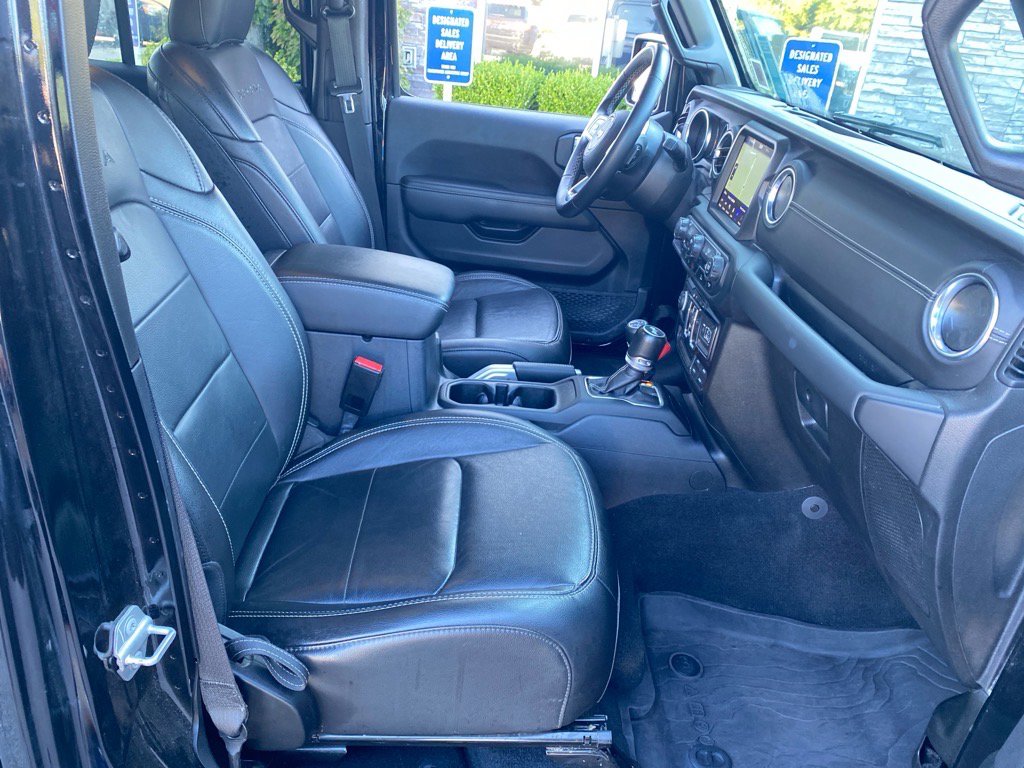 2021 Jeep Wrangler Unlimited Sahara photo 22