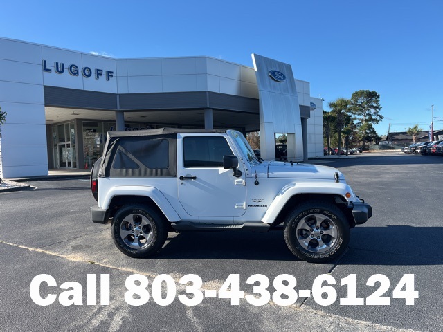 2016 Jeep Wrangler Sahara photo 2