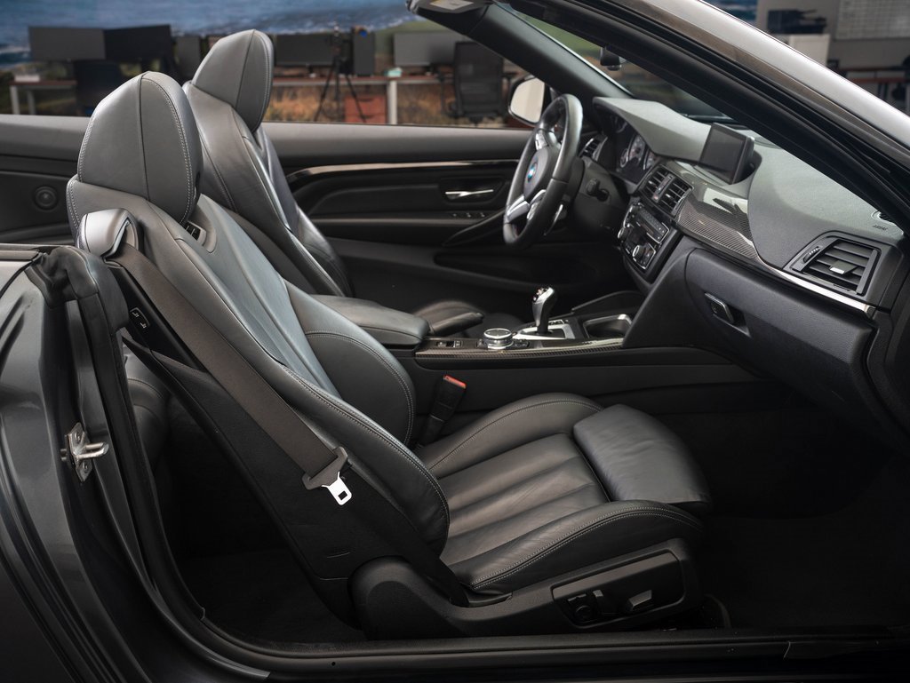 2015 Bmw M4 Convertible photo 23