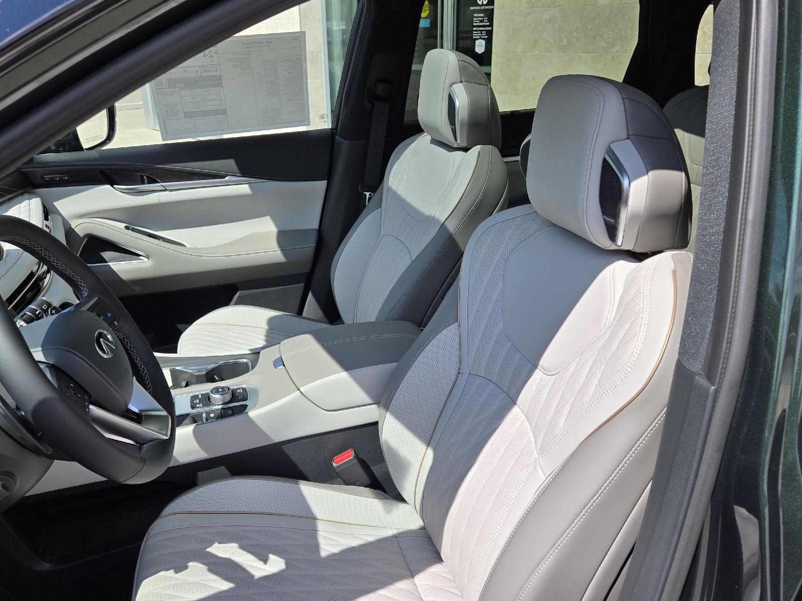 2026 Infiniti QX60 Autograph AWD photo 6