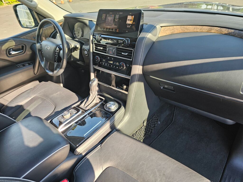 2023 Infiniti QX80 Base photo 9