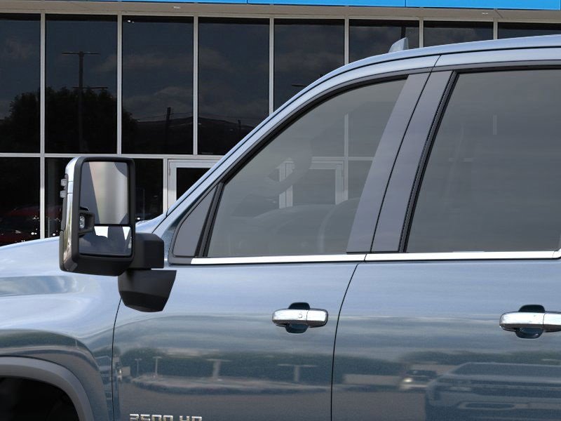 2025 Chevrolet Silverado LTZ photo 12