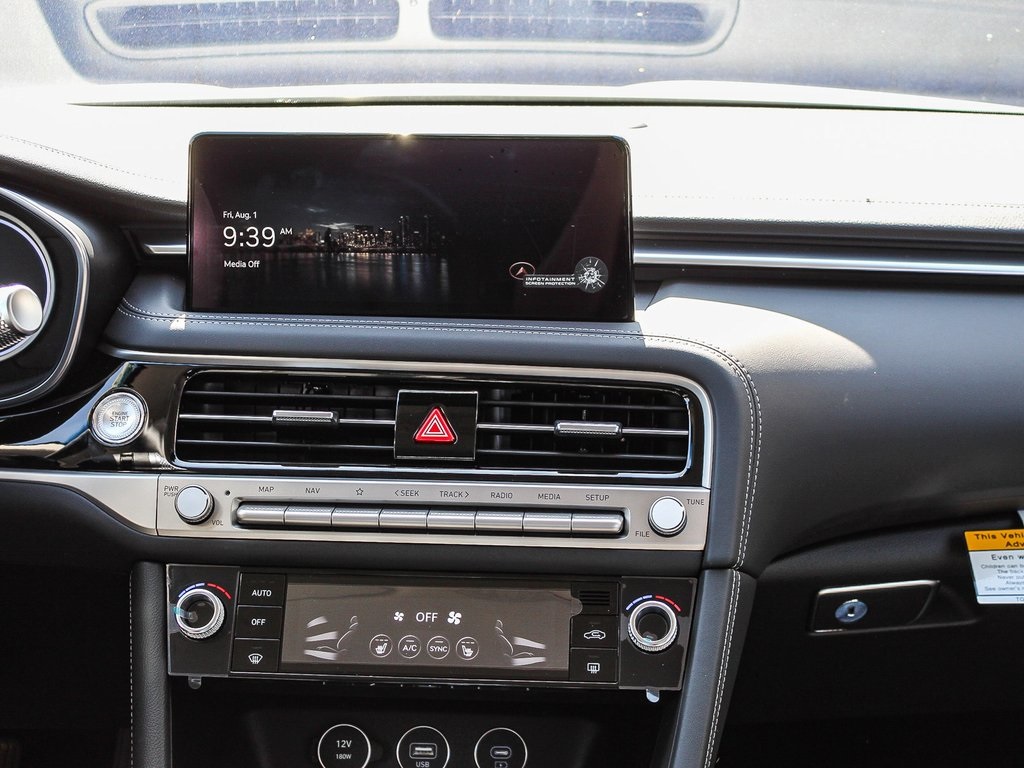 2026 Genesis G70 2.5T photo 12