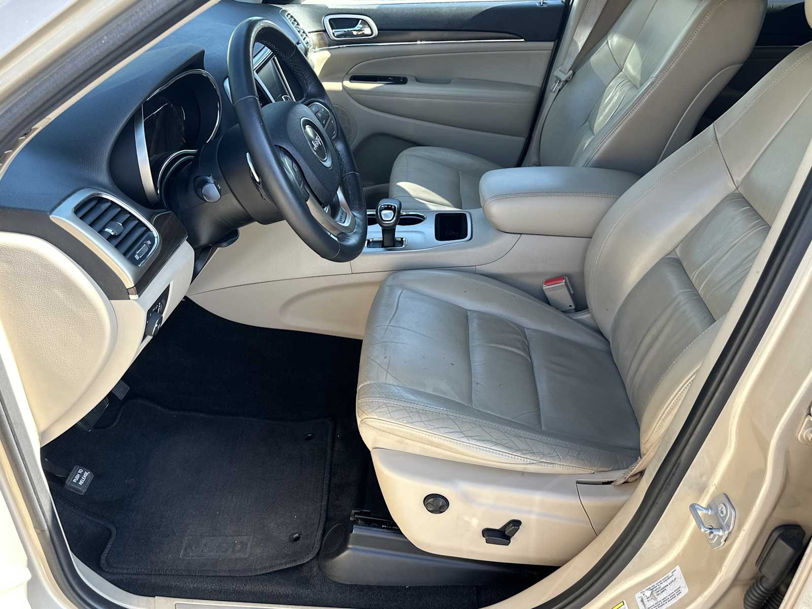 2015 Jeep Grand Cherokee Limited photo 6
