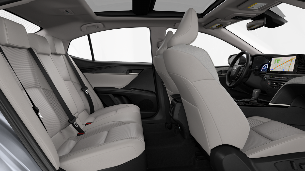 2025 Toyota Camry XLE photo 43