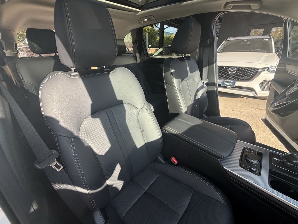 2024 Mazda CX-90 Plug-in Hybrid Premium photo 4