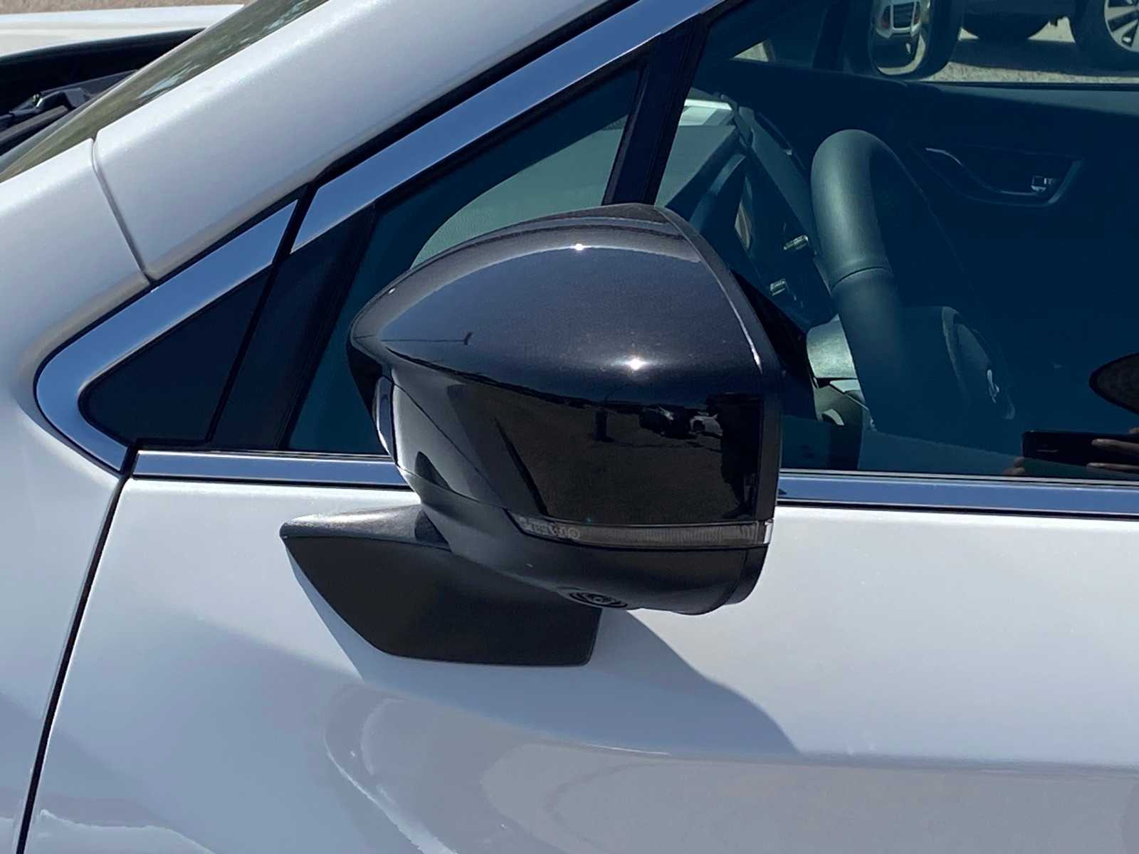 New 2025 CRYSTAL WHITE PEARL Subaru Touring image 11