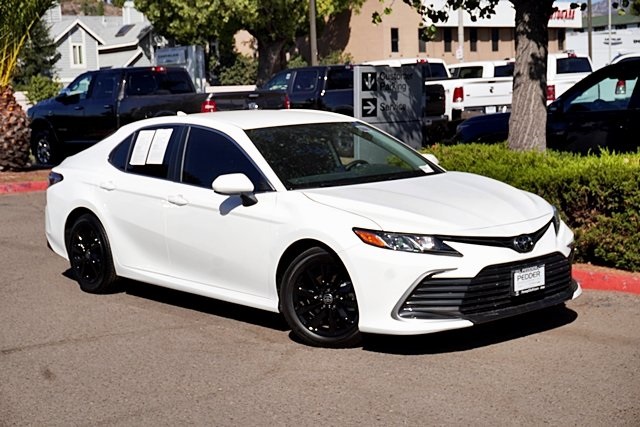 2024 Toyota Camry LE photo 2