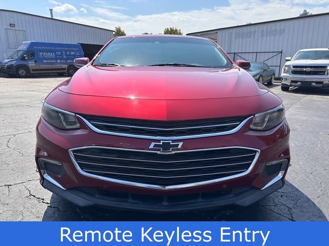2018 Chevrolet Malibu 1LT photo 3