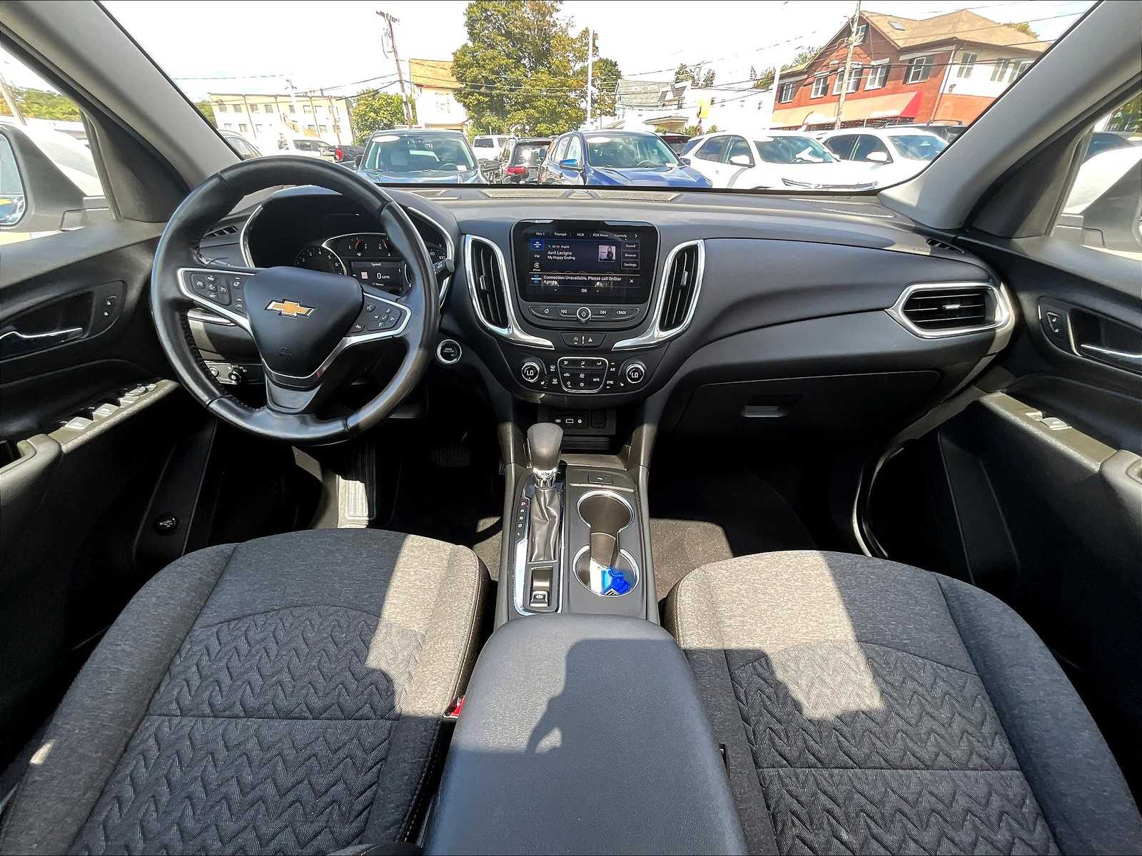 2022 Chevrolet Equinox LT photo 21