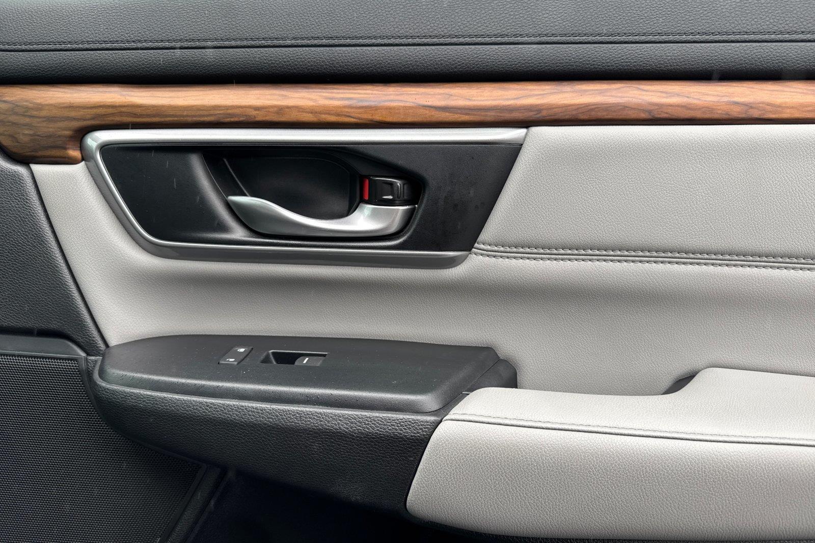 2019 Honda CR-V EX-L photo 16