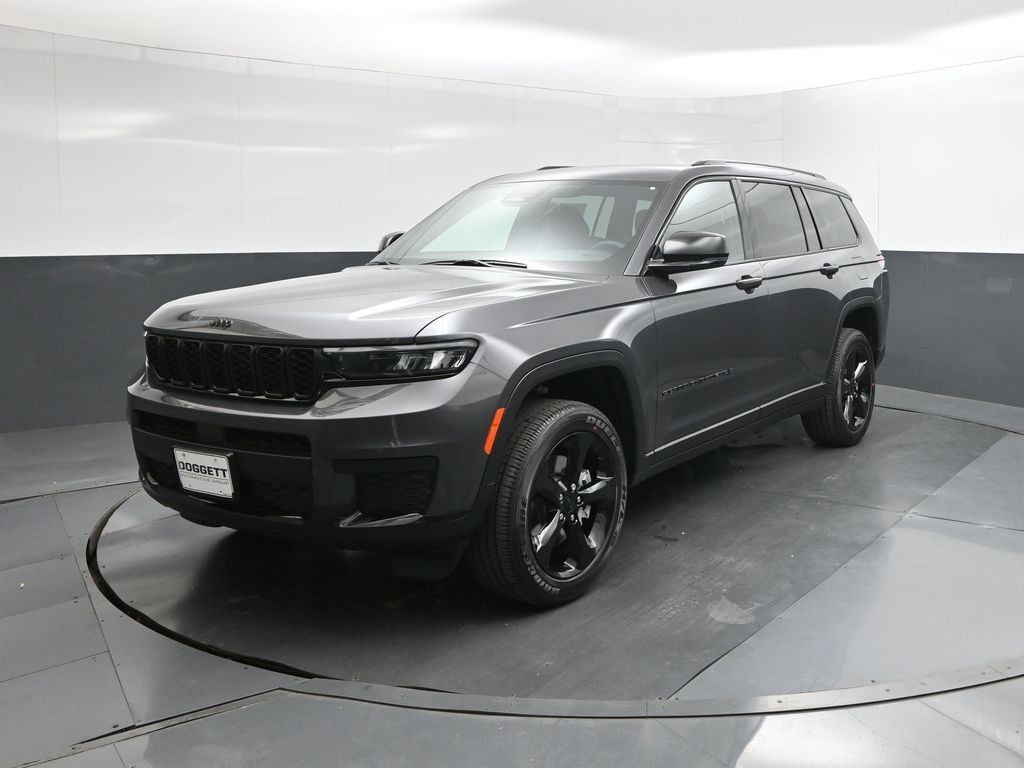 2025 Jeep Grand Cherokee L Altitude's photo