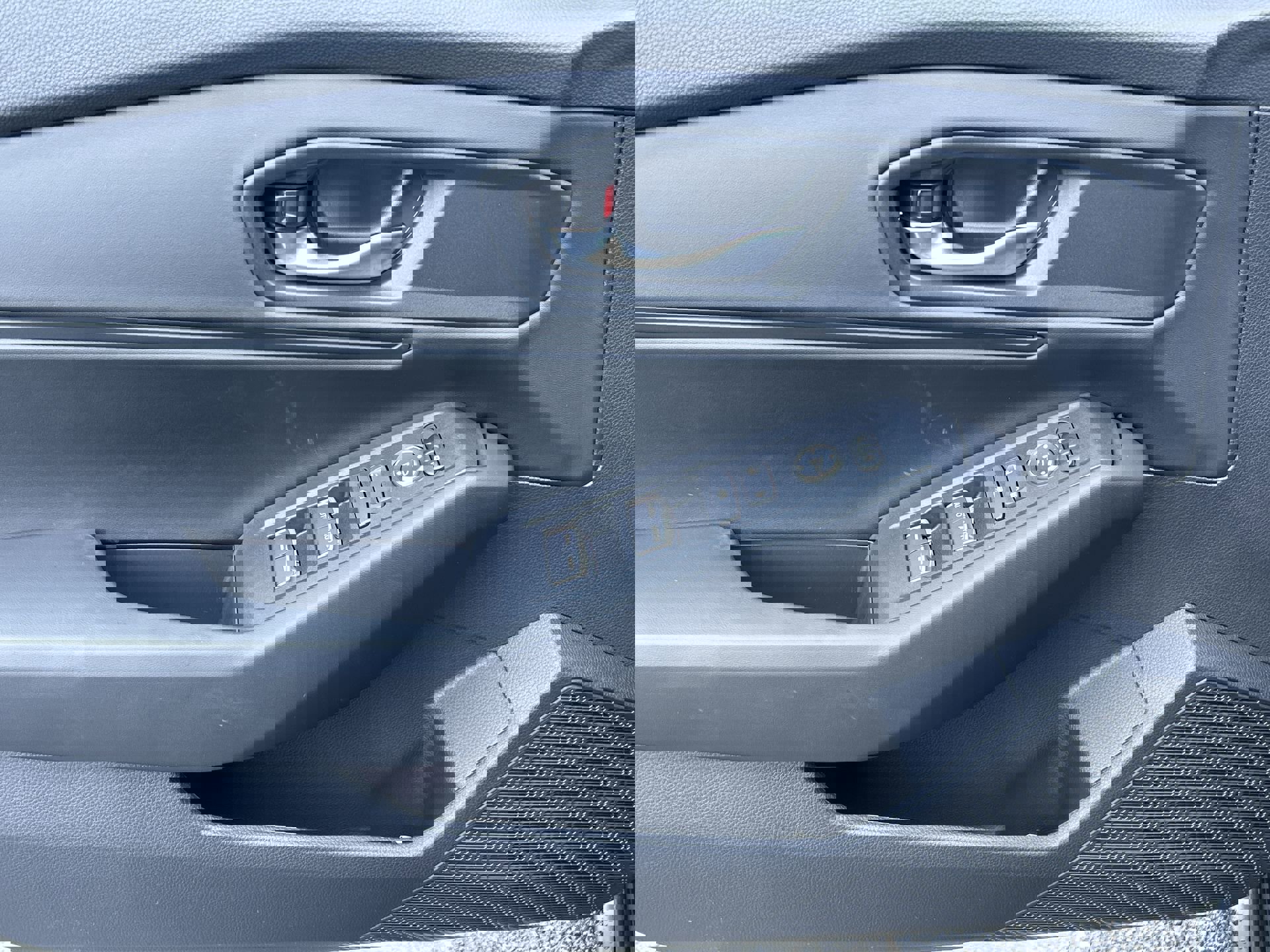 2025 Honda Accord 1.5T SE photo 13