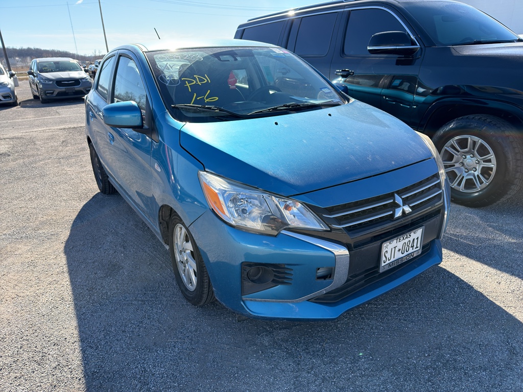 2022 Mitsubishi Mirage LE's photo