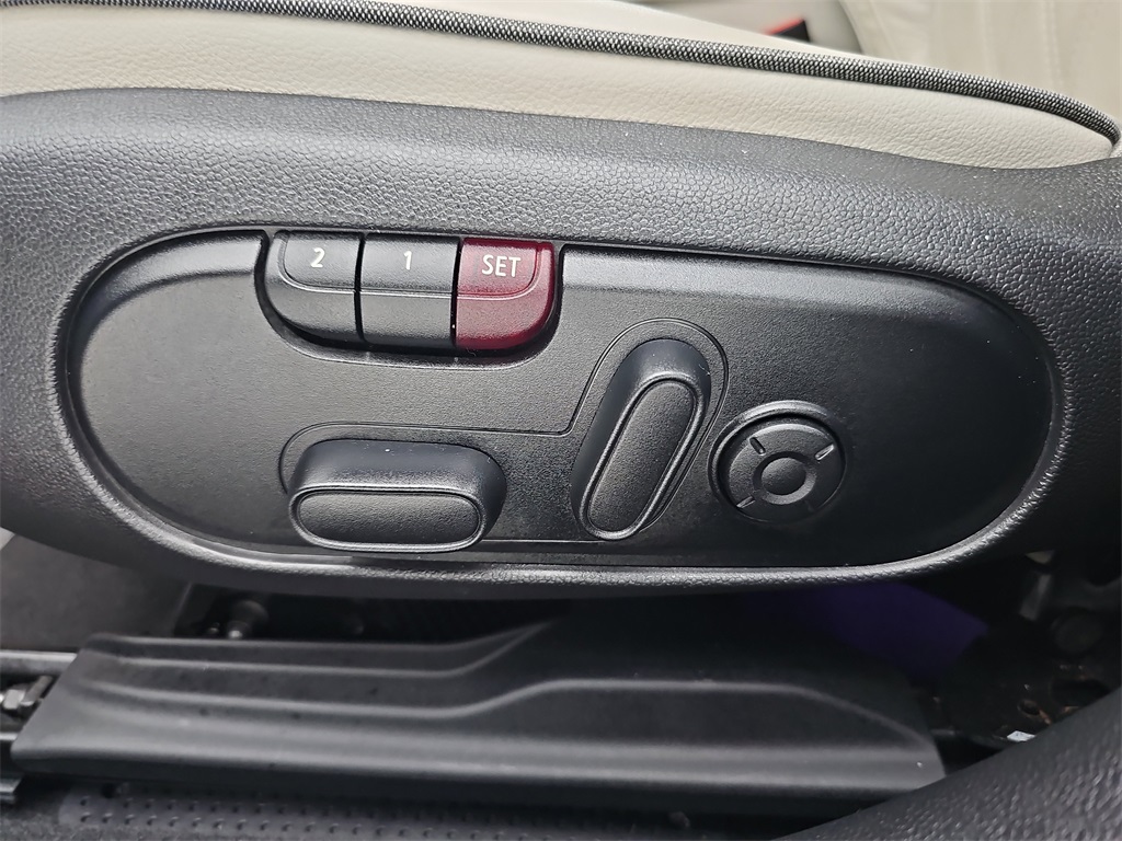 2022 Mini Cooper S Iconic photo 34